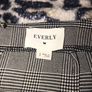 Everly Plaid Skirt size small